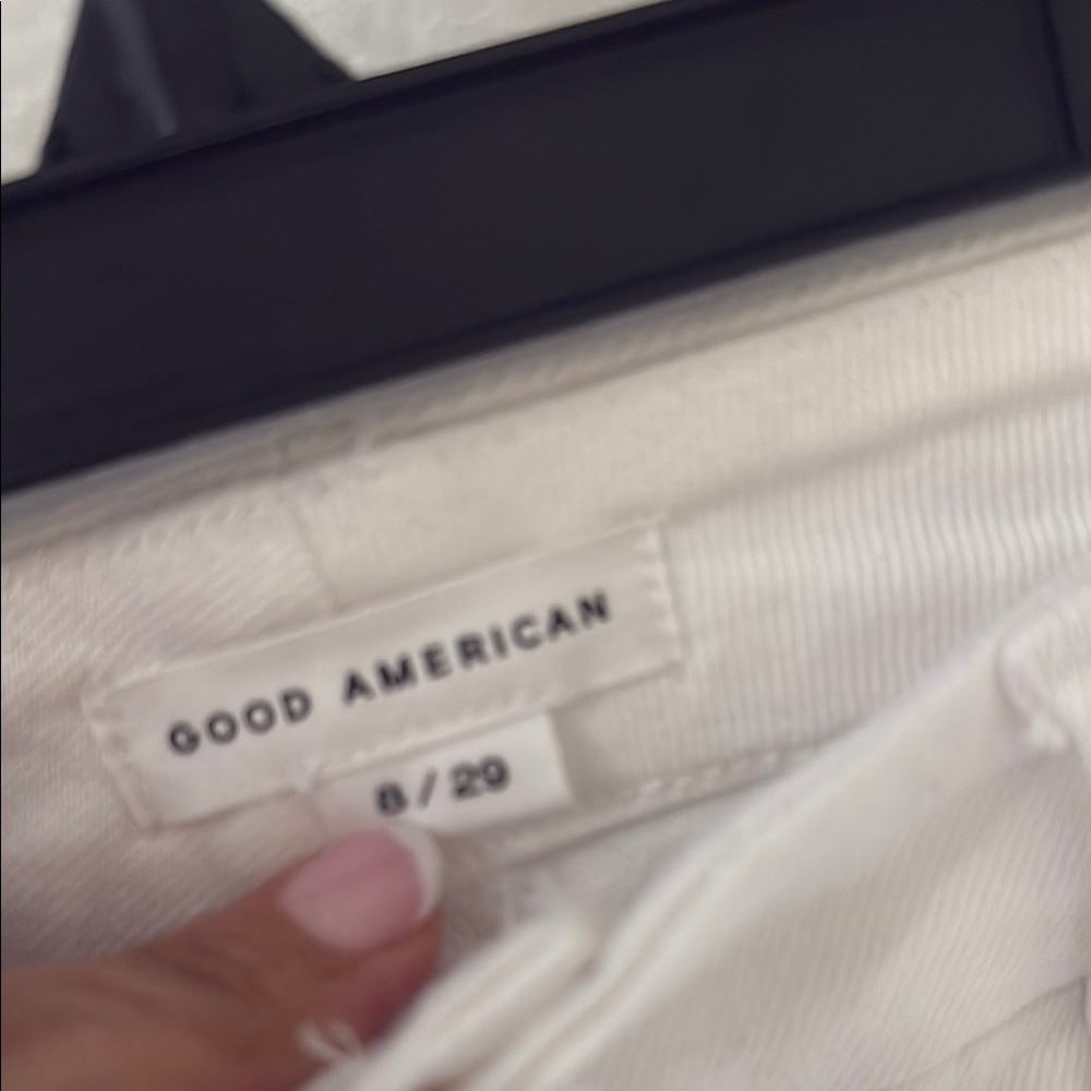 Good American White Flare Jeans - Picture 7 of 8